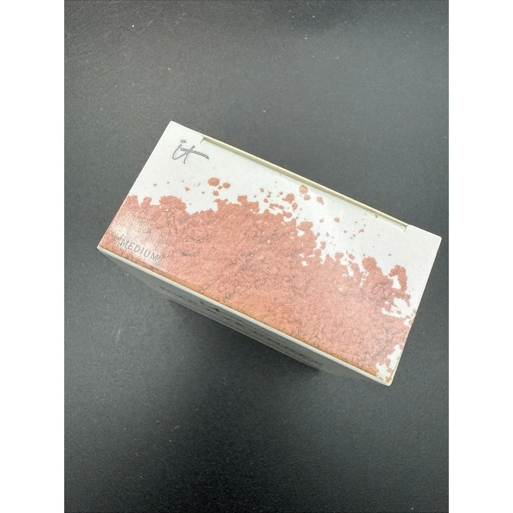 It Cosmetics Bye Bye Pores Tinted Skin-Blurring Finishing Powder Medium Sealed